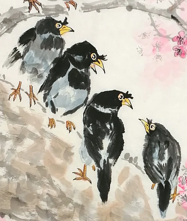 Four mynas gathered on the old trunk.